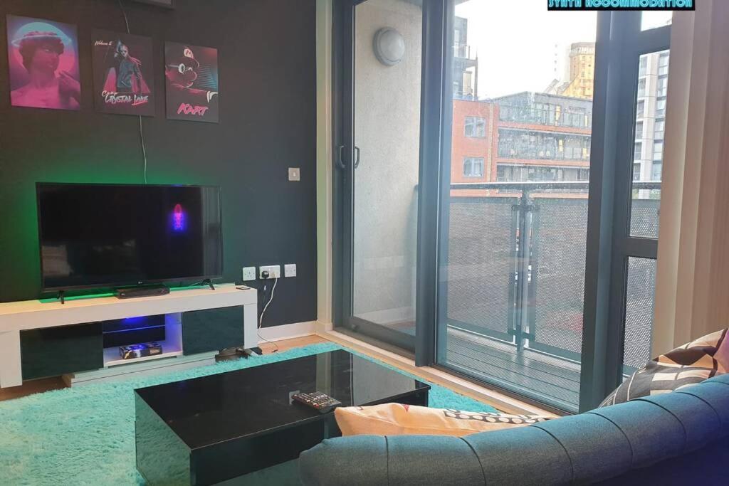 80S Retro 1Bed Studio Serviced Apartment Canary Wharf Perfect For Solo & Couple Travellers London Eksteriør billede