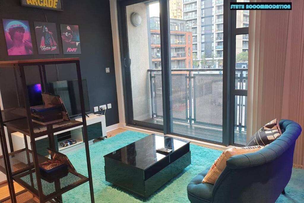 80S Retro 1Bed Studio Serviced Apartment Canary Wharf Perfect For Solo & Couple Travellers London Eksteriør billede